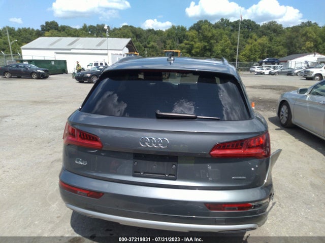 WA1BNAFY9K2130342 Audi Q5 Premium Plus