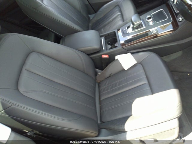 WA1BNAFY9K2130342 Audi Q5 Premium Plus
