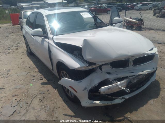 WBA8E1G50HNU14743 BMW 3 Series 320i