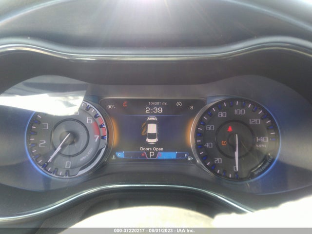 1C3CCCBB3GN162985 Chrysler 200 S
