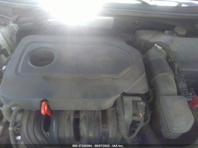 2015 HYUNDAI SONATA SPORT VIN: 5NPE34AF0FH112333