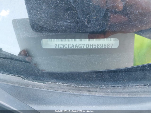 2013 CHRYSLER 300 VIN: 2C3CCAAG7DH589687