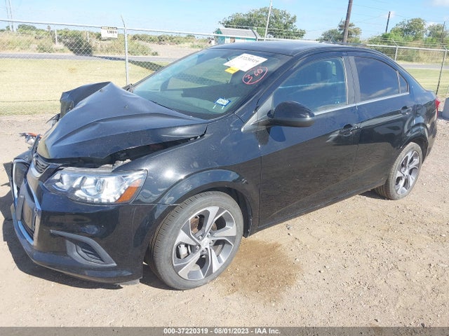 Chevrolet Sonic Premier 2019 1G1JF5SB9K4125095 Image 2