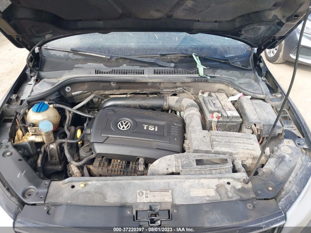 3VWD17AJ3FM266842 Volkswagen Jetta Sedan 1.8t Se