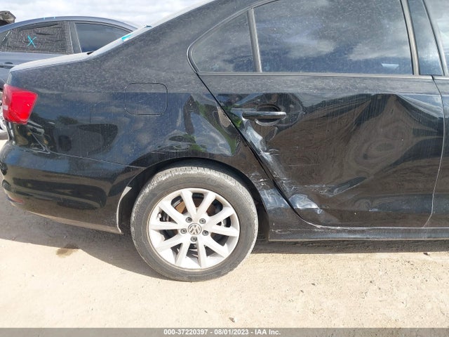 3VWD17AJ3FM266842 Volkswagen Jetta Sedan 1.8t Se