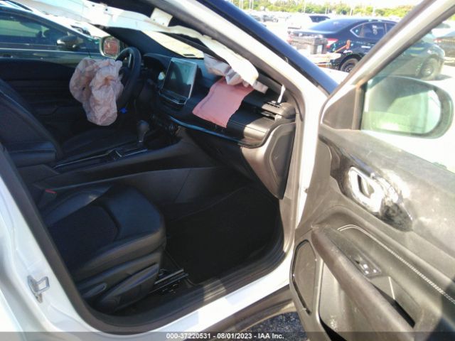 3C4NJCBB0NT166600 Jeep Compass Altitude