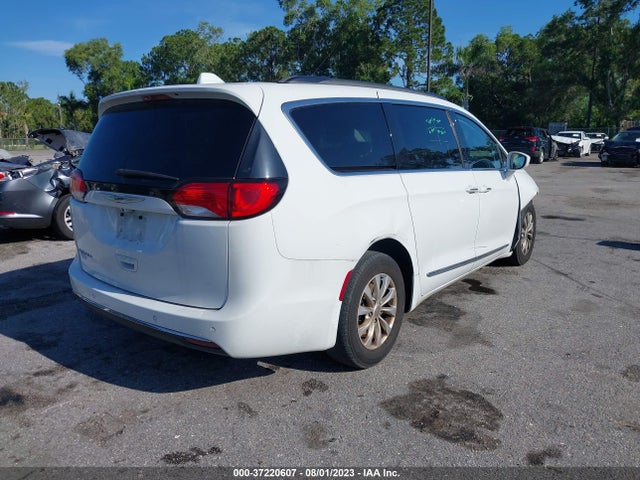2C4RC1BG7HR588088 Chrysler Pacifica Touring-l