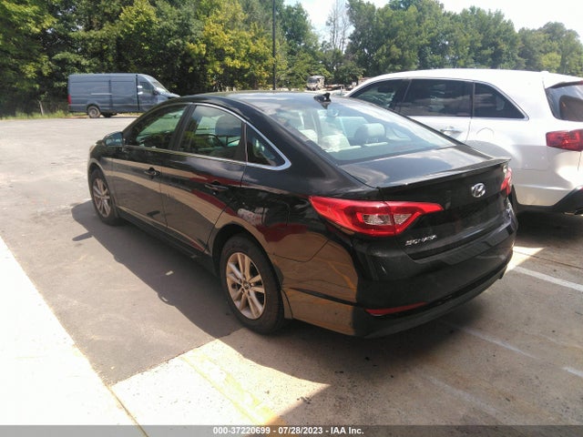 2016 HYUNDAI SONATA 2.4L SE VIN: 5NPE24AF9GH282789