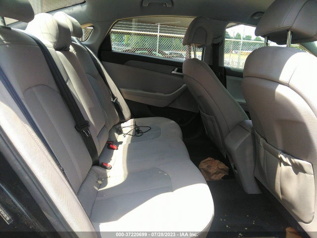 2016 HYUNDAI SONATA 2.4L SE VIN: 5NPE24AF9GH282789