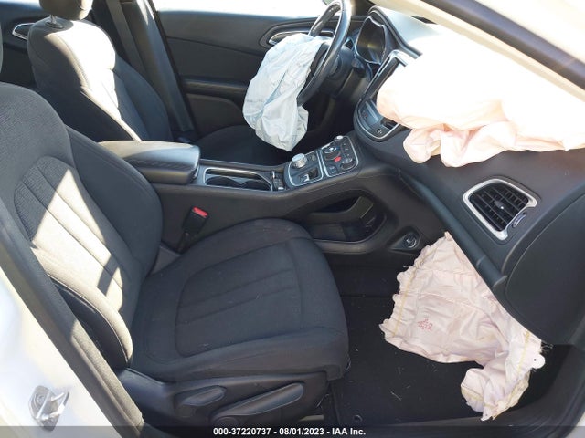 1C3CCCAB2FN753017 Chrysler 200 Limited