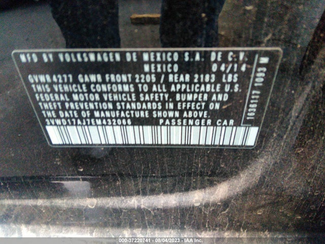 3VWD17AJ7EM432066 Volkswagen Jetta Sedan Se