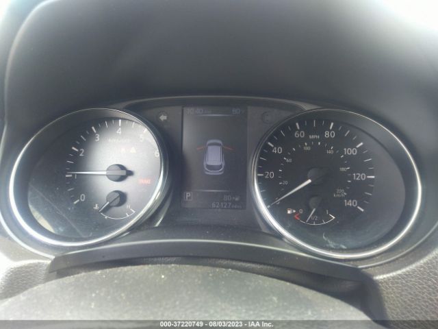 JN1BJ1CR5HW105845 Nissan Rogue Sport Sv