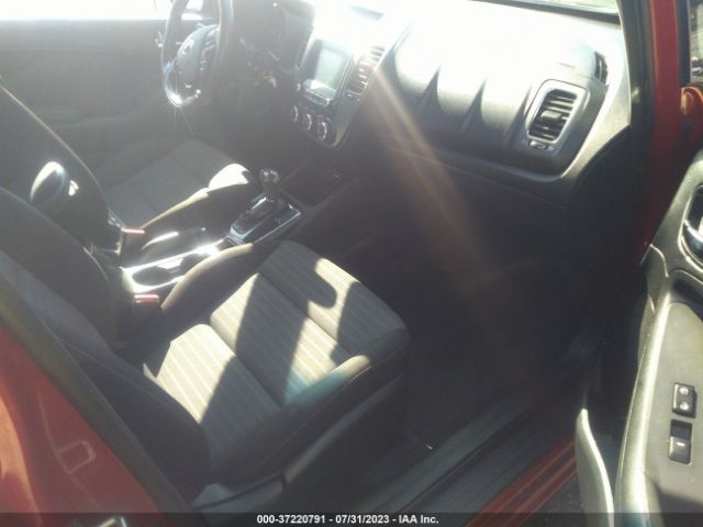 3KPFL4A70JE241019 KIA FORTE S