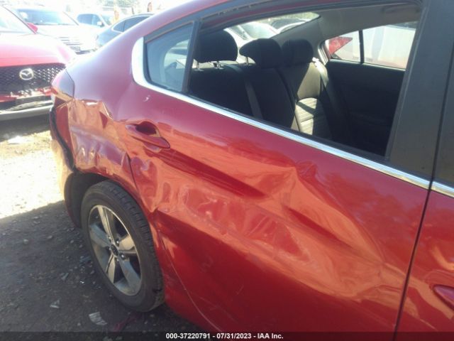 3KPFL4A70JE241019 KIA FORTE S