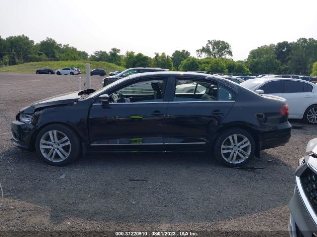 3VWL17AJXHM405072 Volkswagen Jetta 1.8t Sel/1.8t Sel Premium