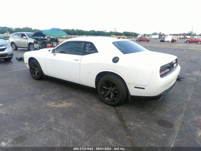 2C3CDZAG0GH344763 Dodge Challenger Sxt