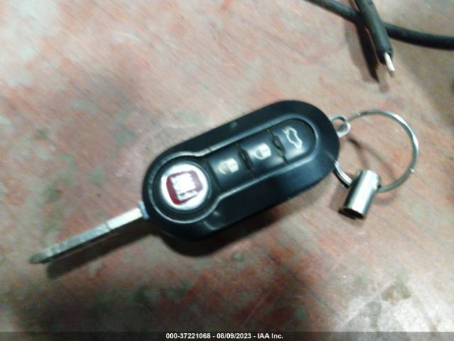 3C3CFFGEXFT555487 Fiat 500E