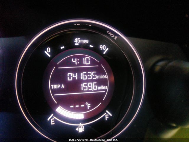 3CZRU5H31JM705065 Honda HR-V LX