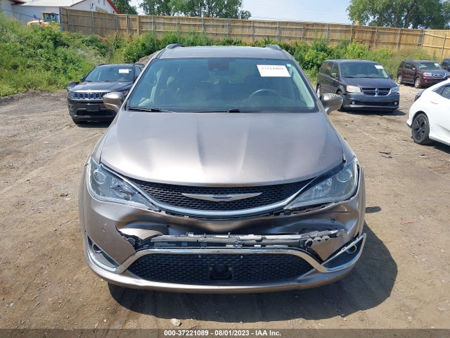 2C4RC1EG4HR537837 Chrysler Pacifica Touring-l Plus