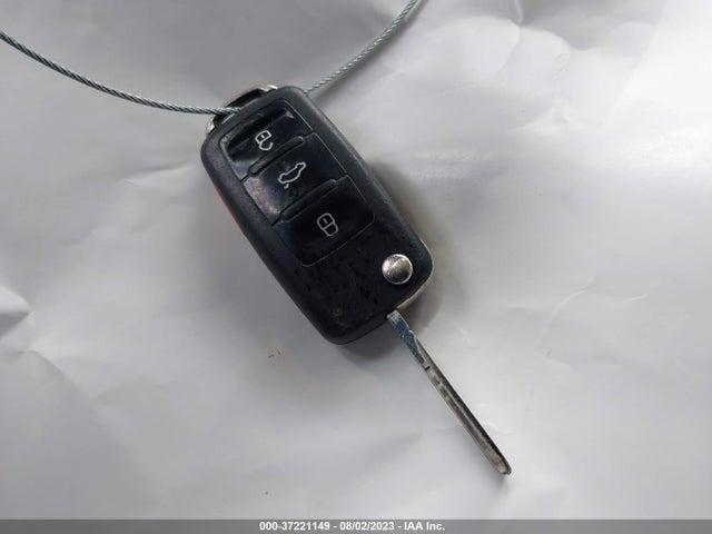 3VWD07AJ4EM240445 Volkswagen Jetta Sedan Se W/connectivity