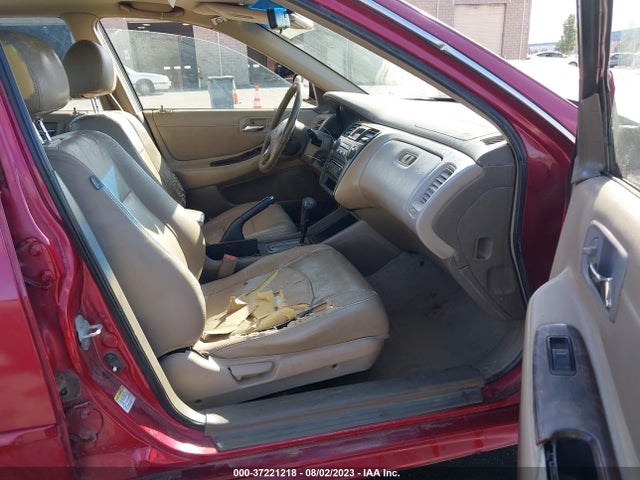 2001 HONDA ACCORD SDN EX W/LEATHER VIN: JHMCG66061C023686