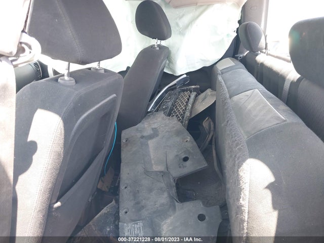 2010 CHEVROLET SILVERADO 1500 LT VIN: 1GCSKSE33AZ233109