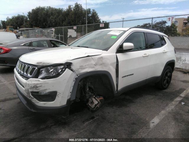 3C4NJCBB4HT668952 Jeep Compass Latitude