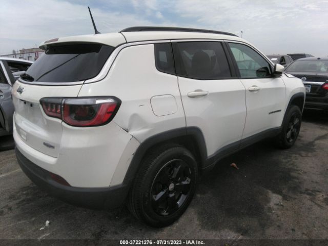 3C4NJCBB4HT668952 Jeep Compass Latitude