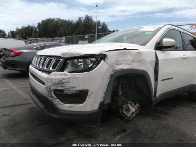 3C4NJCBB4HT668952 Jeep Compass Latitude
