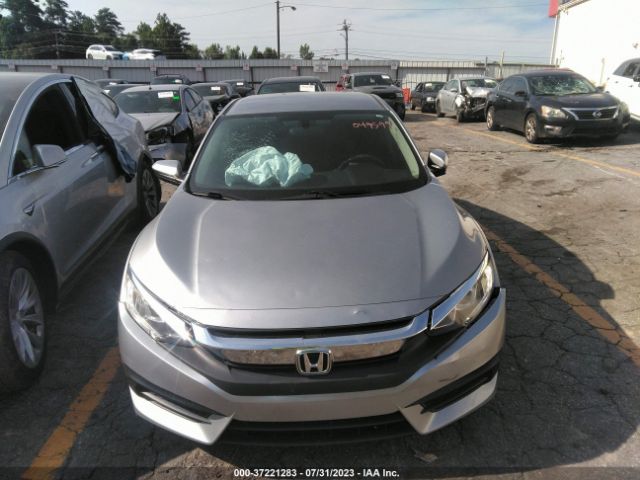 19XFC2F57HE049599 Honda Civic Sedan Lx