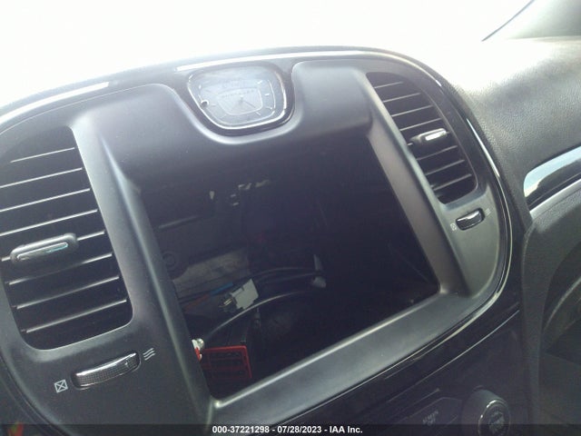 2C3CCAGG7JH286086 Chrysler 300 300s