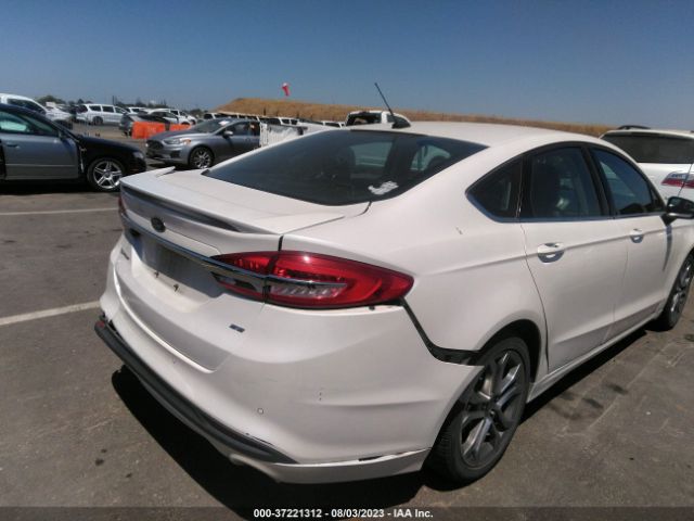 3FA6P0H74HR285018 Ford FUSION SE