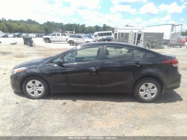 3KPFK4A79HE108725 KIA FORTE LX