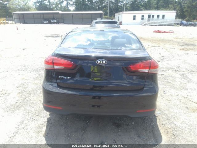 3KPFK4A79HE108725 KIA FORTE LX