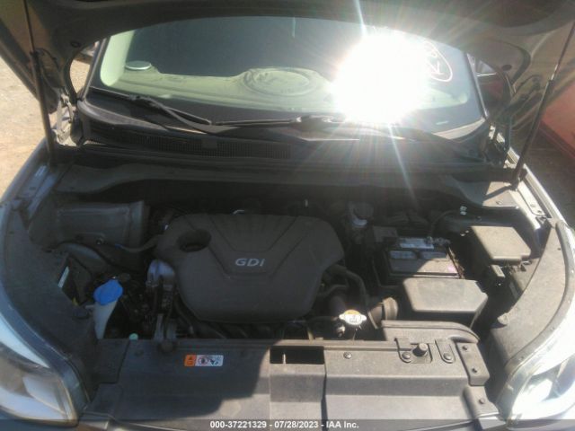 KNDJN2A25F7123889 KIA Soul Base