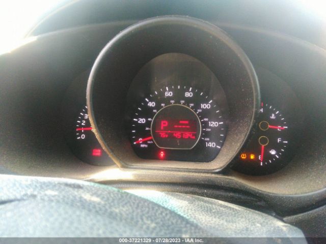 KNDJN2A25F7123889 KIA Soul Base