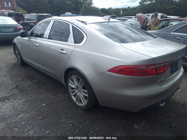 SAJBK4BV7HCY28299 Jaguar Xf 35t Prestige