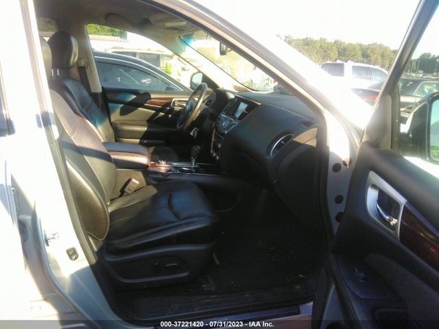 2013 NISSAN PATHFINDER SL VIN: 5N1AR2MM8DC640685
