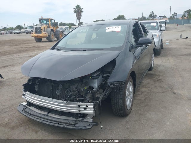 Toyota Prius L 2021 JTDKAMFU1M3132129 Image 2