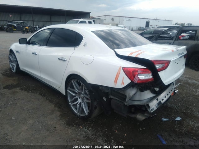 2016 Maserati Quattroporte, VIN: ZAM56RPA1G1188597