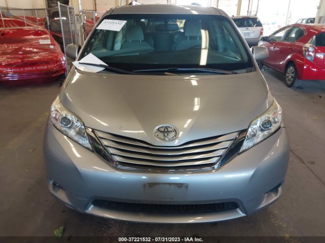 5TDKK3DC9FS686425 Toyota SIENNA LE