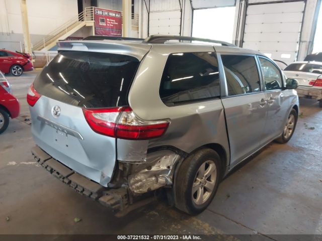 5TDKK3DC9FS686425 Toyota SIENNA LE