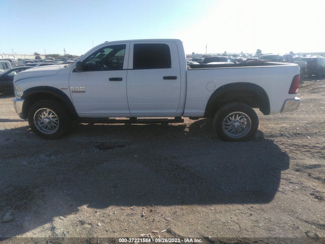 2014 RAM 2500 TRADESMAN VIN: 3C6TR5CT8EG186354