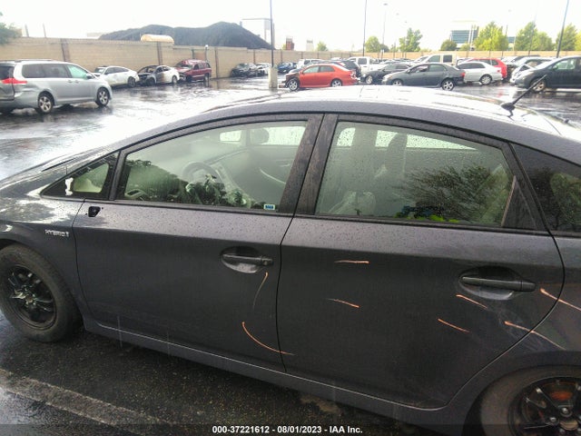 Toyota Prius Four 2015 JTDKN3DU5F1943996 Image 15