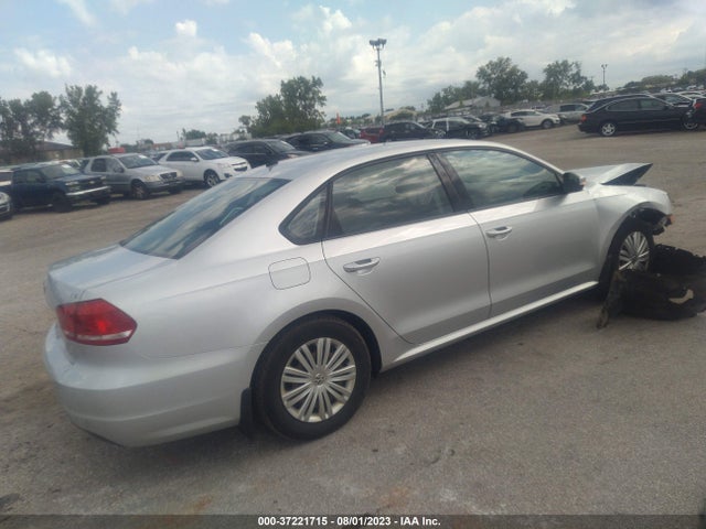 1VWAS7A33EC043797 Volkswagen PASSAT S