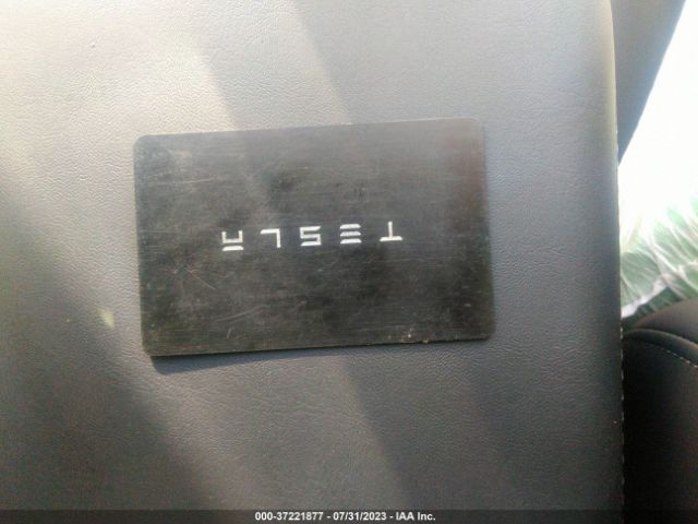 5YJ3E1EA6PF431878 Tesla MODEL 3