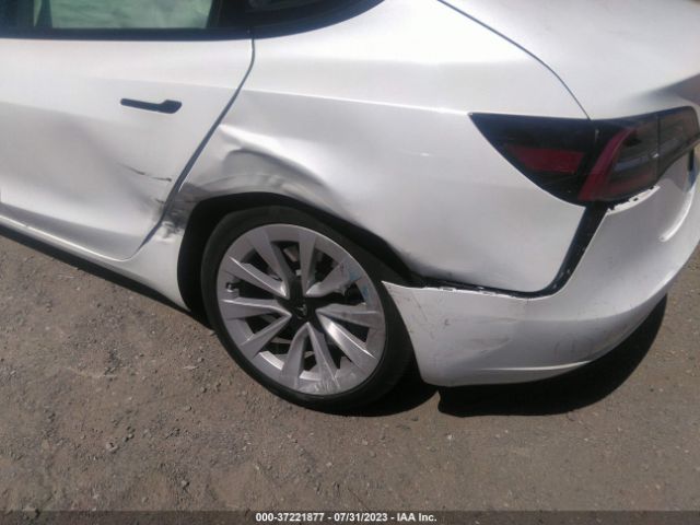 5YJ3E1EA6PF431878 Tesla MODEL 3