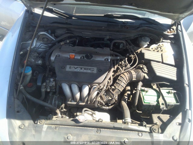 2005 HONDA ACCORD SDN EX-L VIN: 1HGCM56825A057394