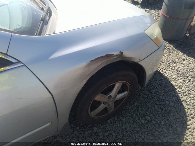 2005 HONDA ACCORD SDN EX-L VIN: 1HGCM56825A057394