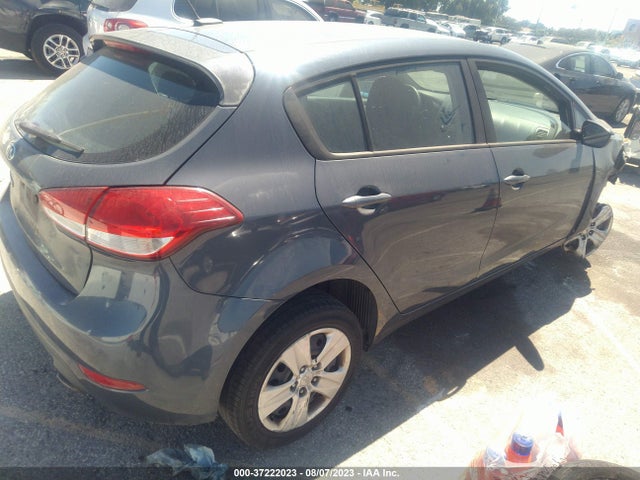 KIA Forte 5-door Lx 2016 KNAFK5A85G5638907 Image 4